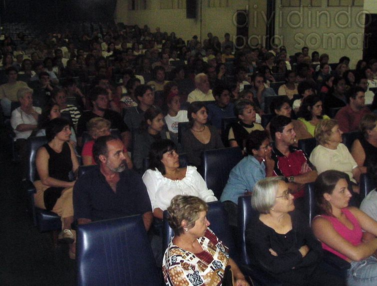 A ciência em busca da alma: da experiência quase-morte à reencarnação (21/10/2003)