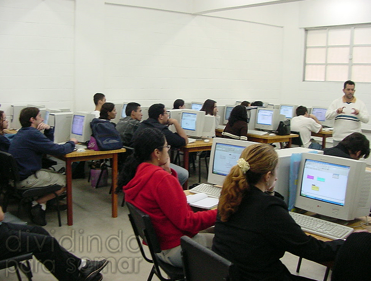Minicurso de modelagem de dados com a ferramenta ERwin, com o professor Ivaldo Marques
