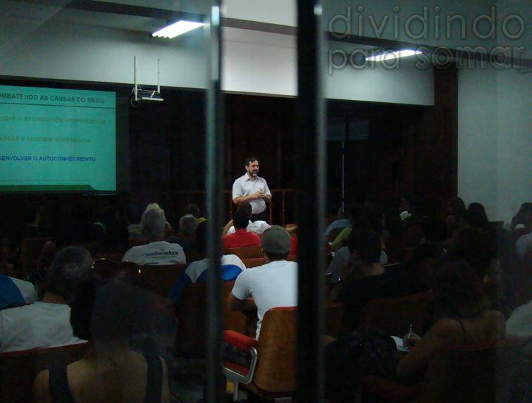 Minicurso: A arte de falar em público, sem traumas, com o professor Antonio Carlos Guerra (22/11/2008)